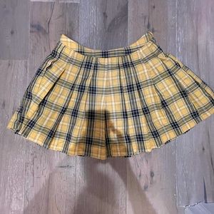 Large yellow plaid skirt